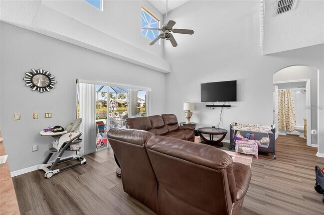 Building Photo - 1202 Cumbrian Lakes Ct