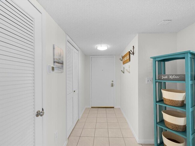 Building Photo - 17400 Gulf Blvd