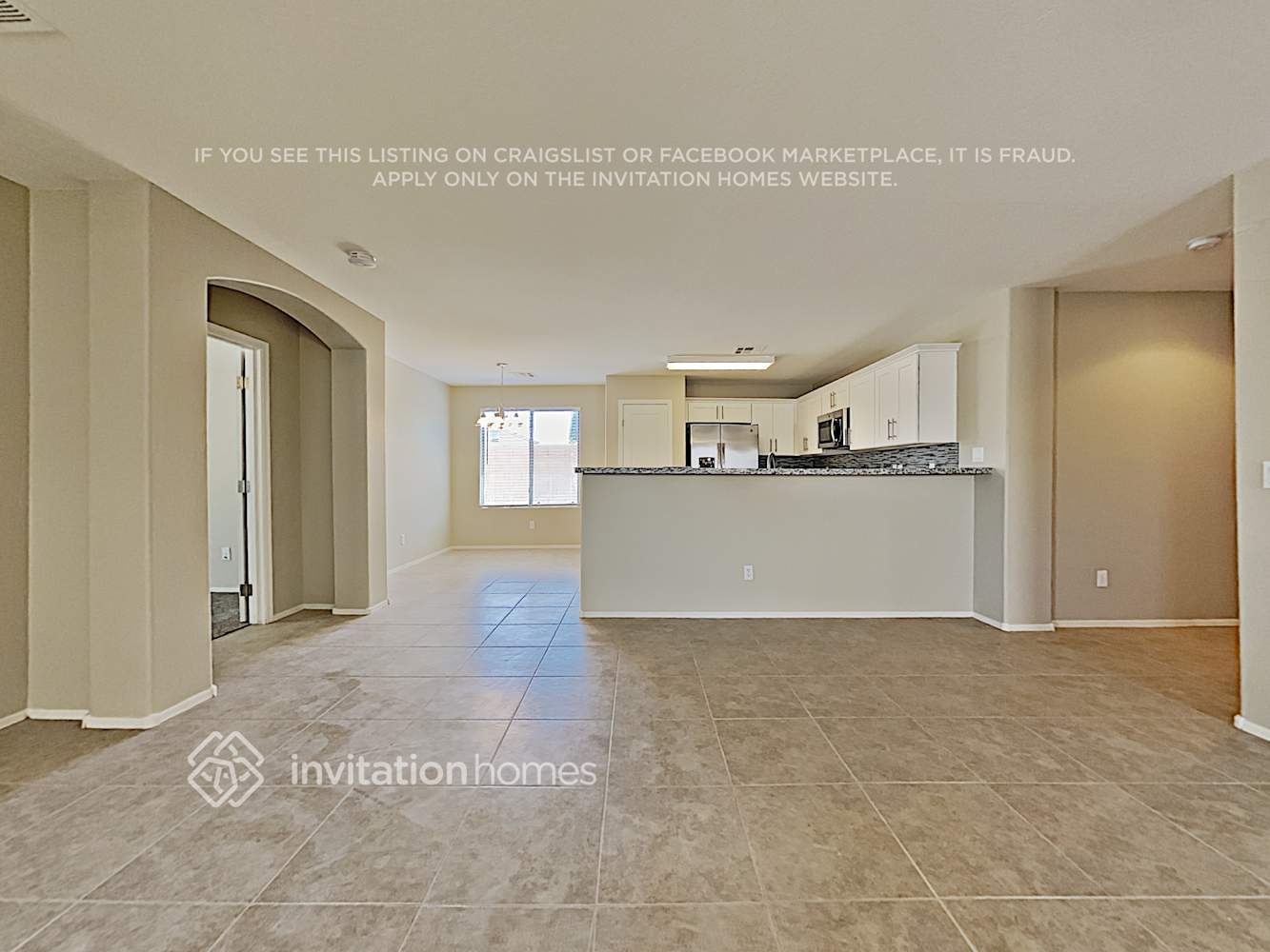 Building Photo - 32861 N Cactus Way