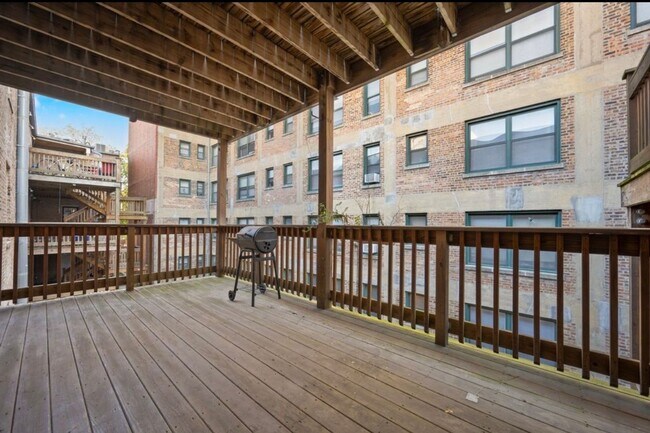 Building Photo - Spacious 2-Bedroom, 2-Bath Condo AVAILABLE NOW