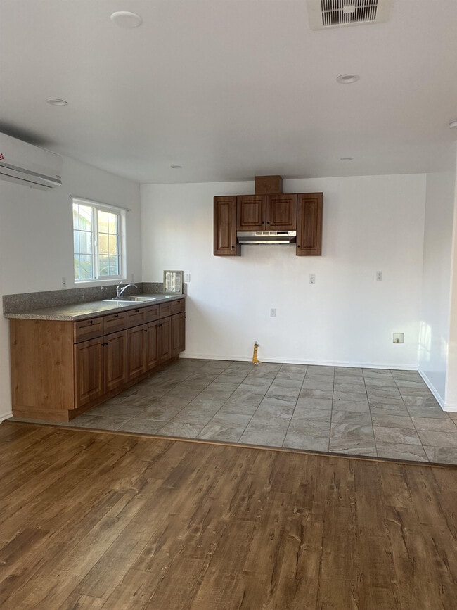 Building Photo - 4429 Cimarron St
