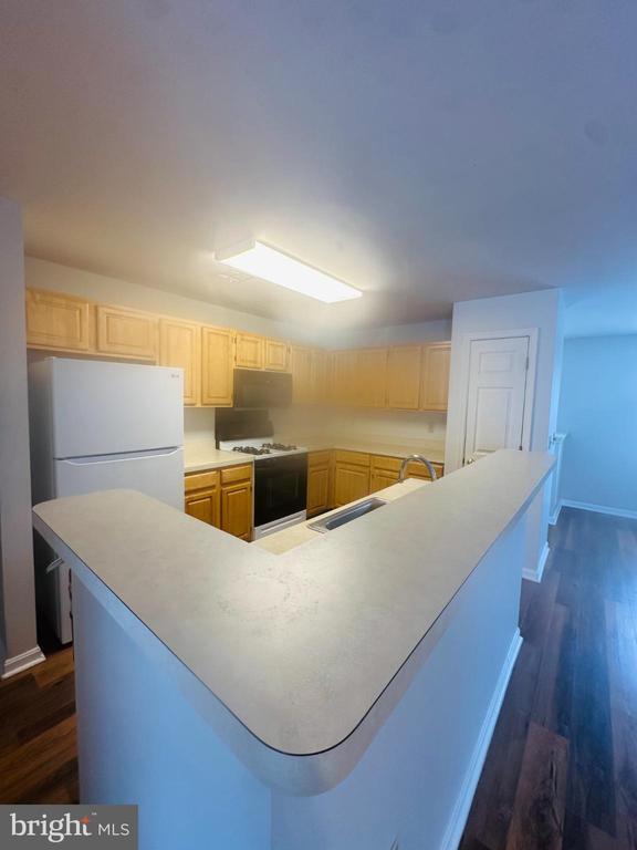 Building Photo - 118 Sparrow Rd