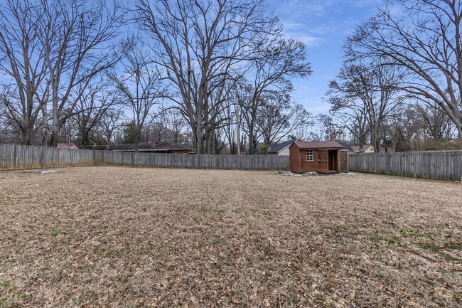 Building Photo - 3010 Ruskin Rd