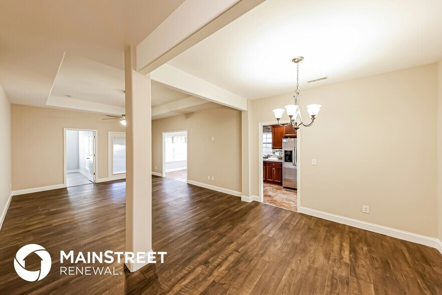 Building Photo - 133 Hidden Trace Ct