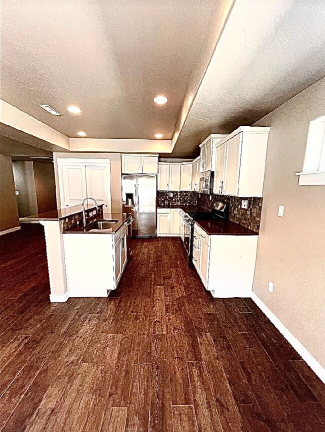 Building Photo - 3844 W Magnolia Ln