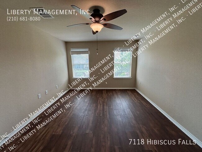 Building Photo - 7118 Hibiscus Falls