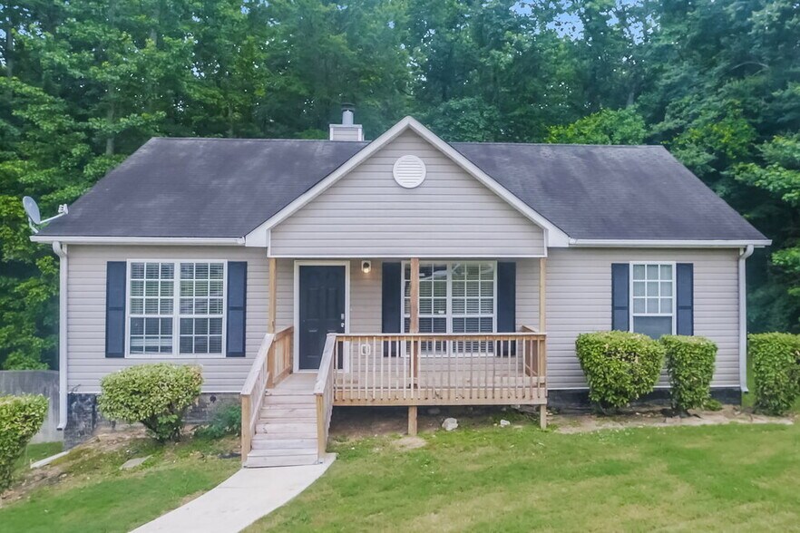 Primary Photo - 5519 Denny Dr
