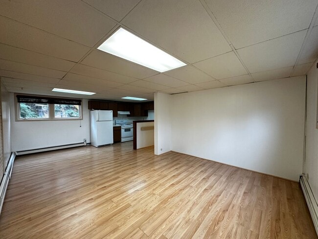 Building Photo - 4049 Fahrenkamp Ave