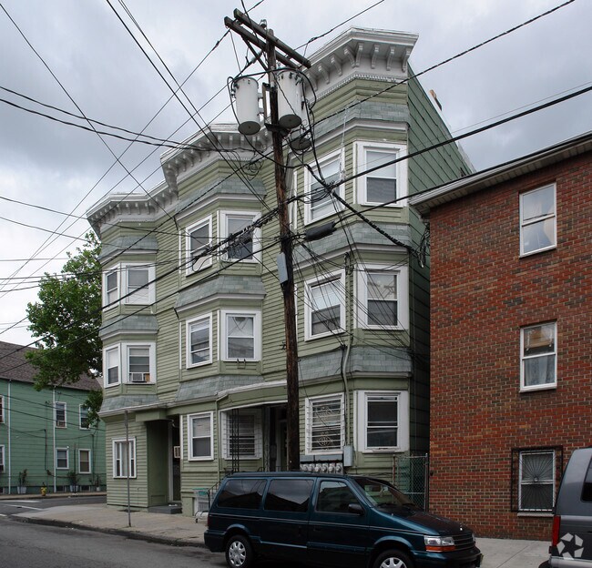 Primary Photo - 40-42 Darcy St