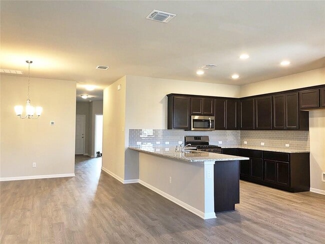 Building Photo - 2024 Birkby Ct