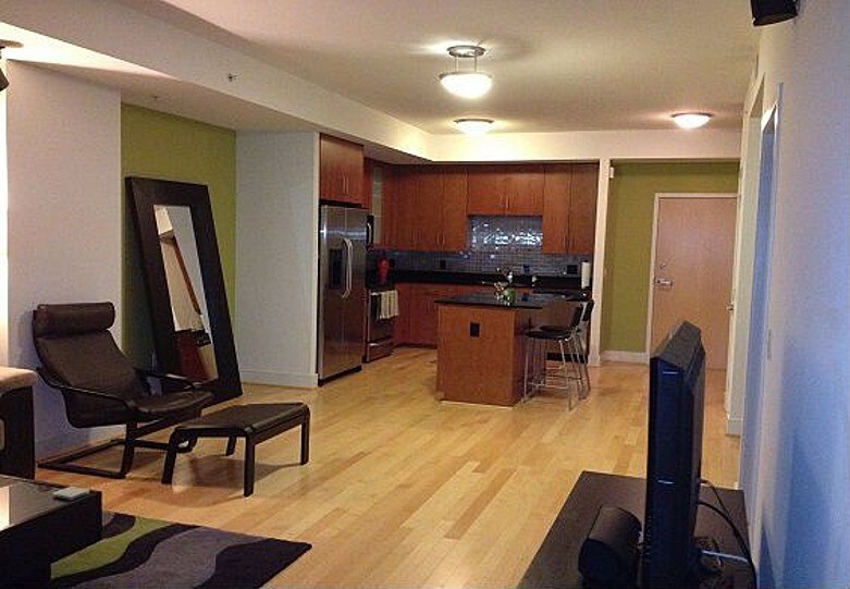 Full Room - 910 M St NW