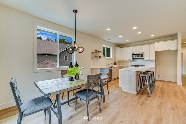 Building Photo - 13030 56th Ave S