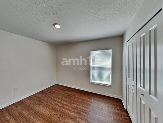 Building Photo - 4355 Seven Canyons Dr