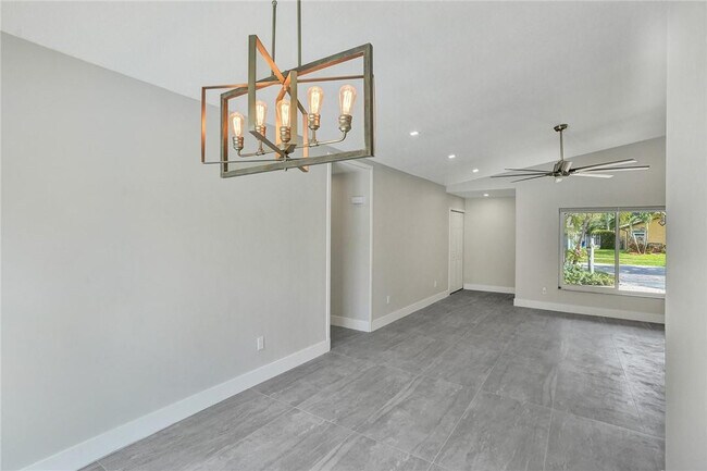 Building Photo - 11627 SW 50th St