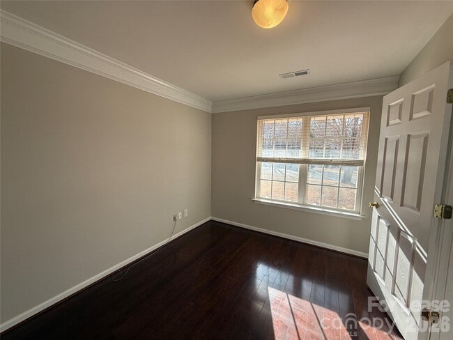 Building Photo - 203 Almora Loop