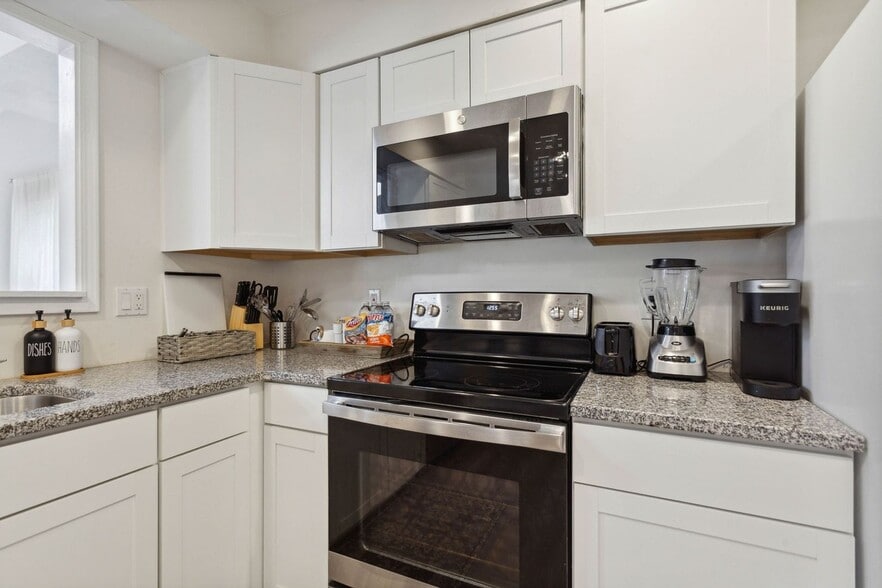 Building Photo - 3871 Murdock Ct