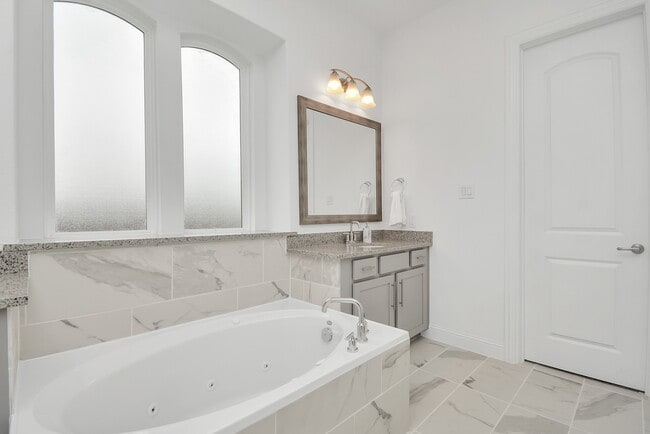 Building Photo - 21302 Rose Loch Ln