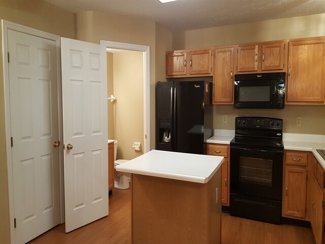 Building Photo - 4857 Rialto Ridge Dr