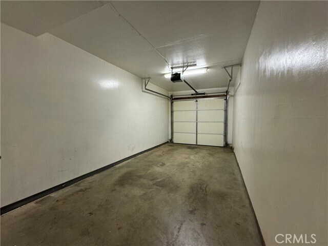 Building Photo - 1472 Forest Glen Dr