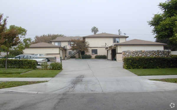Building Photo - 1448 W Stoneridge Ct