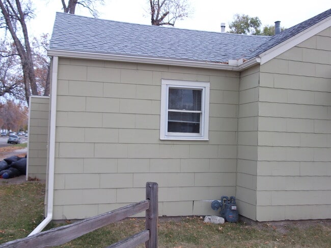 Building Photo - 2 bedroom home in Laurel– FREE RENT INCENTIVE