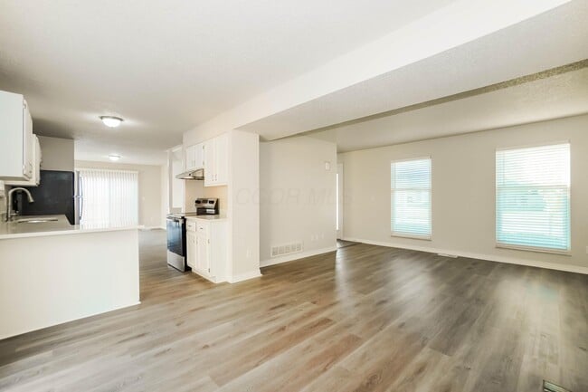 Building Photo - 5232 Redlands Dr