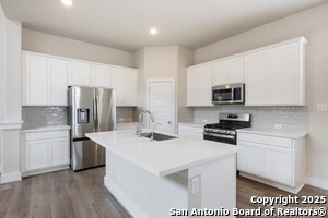 Building Photo - 5526 Turkey