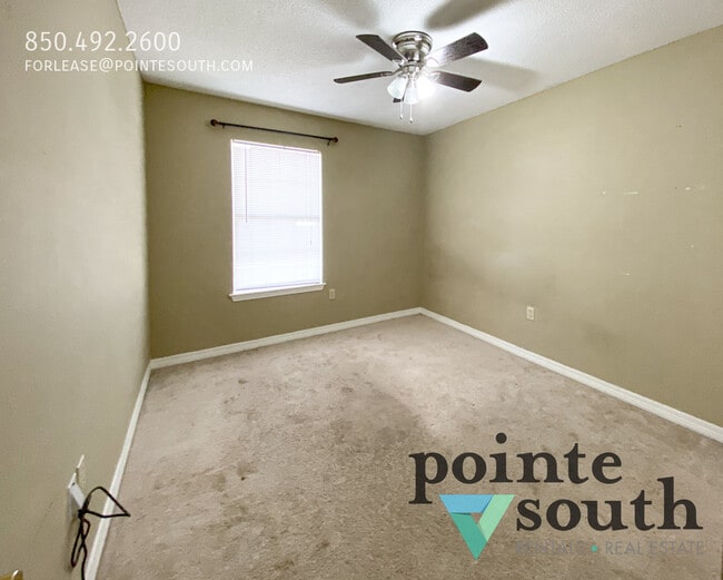 Building Photo - 21846 Mahan Dr