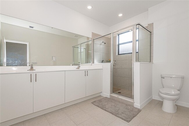 Building Photo - 261 SW 159th Ct