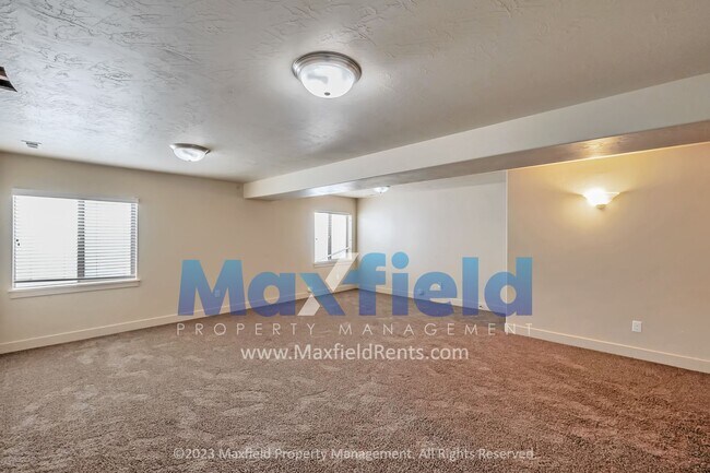 Building Photo - Eagle Mountain 4+ Bed 4 Bath 2600 Sq Ft 2 ...