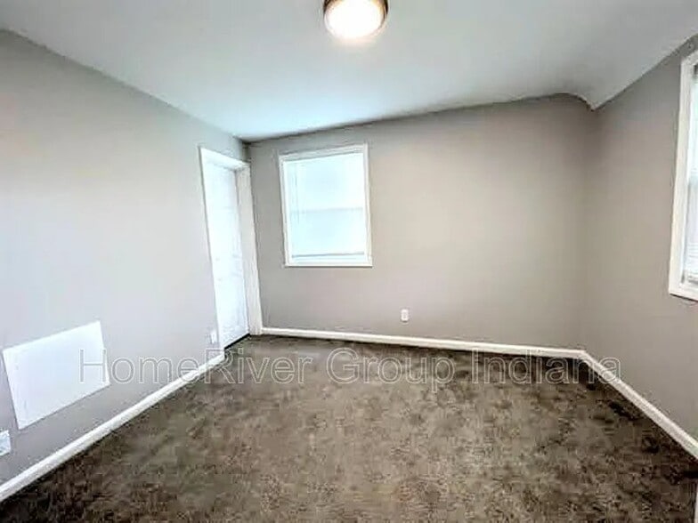 Building Photo - 226 Clay St