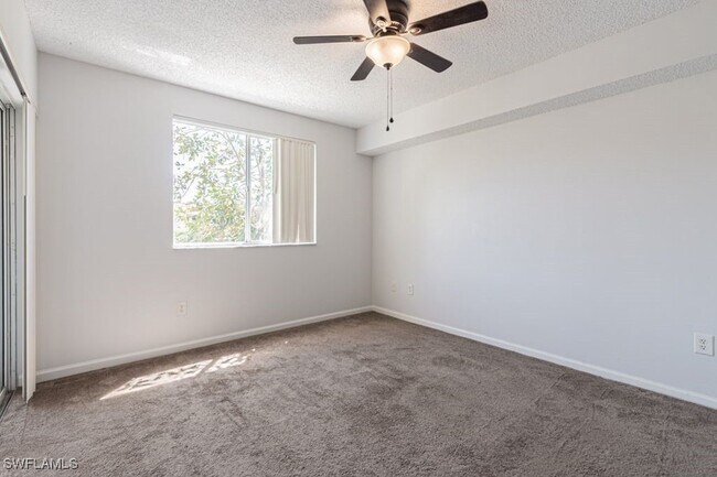 Building Photo - 1810 Florida Club Cir