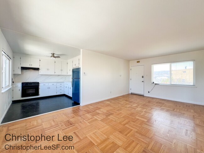 Building Photo - 331 Campbell Ave