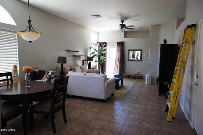 Building Photo - 16842 S 23rd St