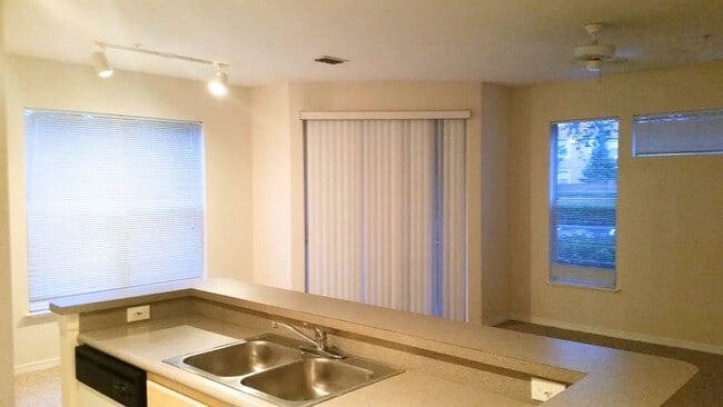 Building Photo - 1275 Lake Shadow Cir