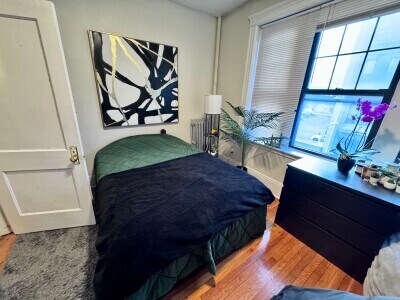 Building Photo - 210 Hemenway St