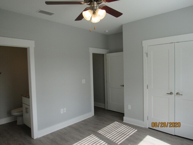 Building Photo - 69 S Sand Palm Rd
