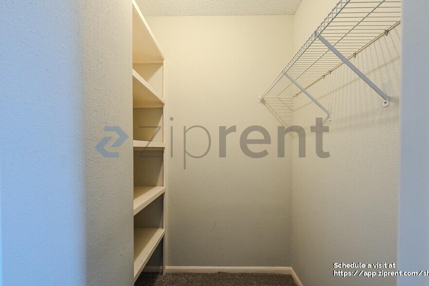 Building Photo - 2120 El Paseo St