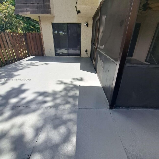 Building Photo - 2501 NW 99th Ave