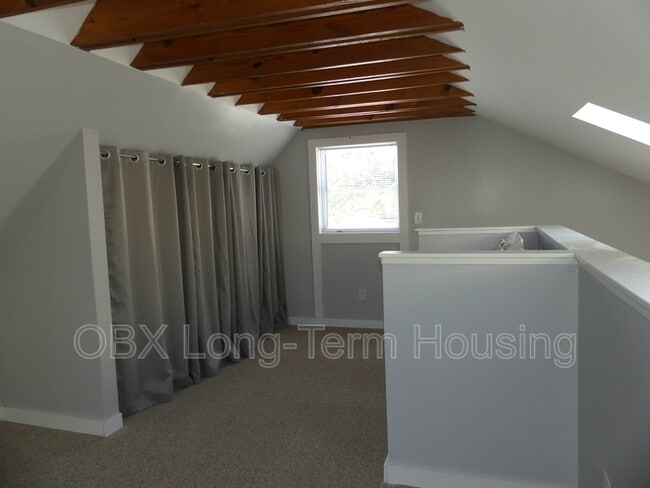 Building Photo - 111 Faris Dr