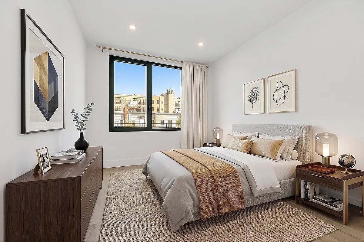 Building Photo - 36-45 31st Street
