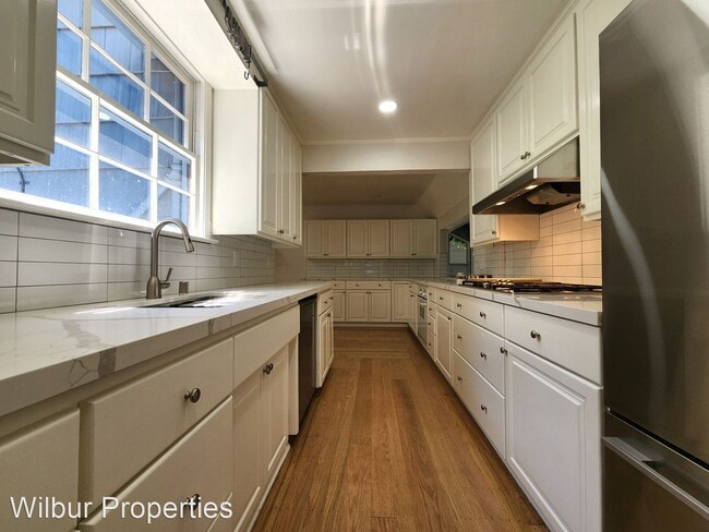 Building Photo - 3 br, 2 bath House - 452 9th Ave