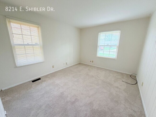 Building Photo - 8214 Shibler Dr