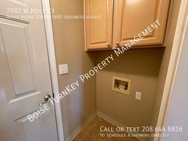 Building Photo - 7982 W Holt Ct