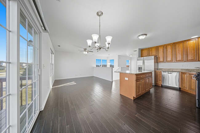 Building Photo - 1070 Turin Dr