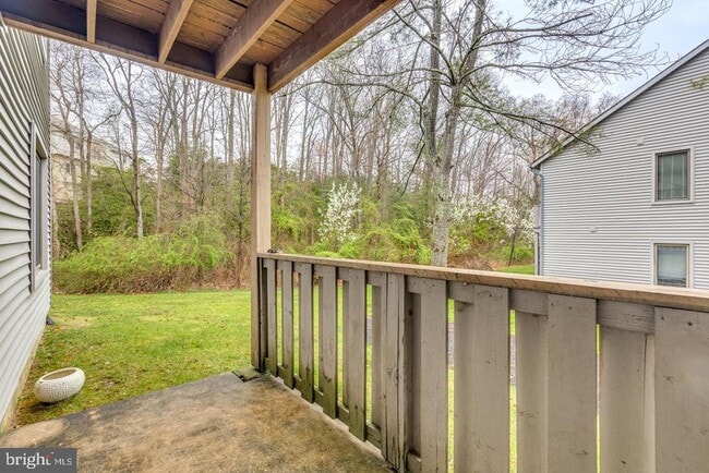 Building Photo - 1929 The Woods II