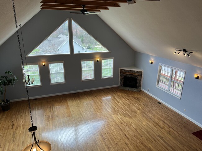 Building Photo - 291 North Crab Meadow Drive-Crab Creek Valley