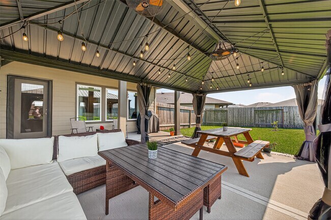 Building Photo - 29418 Sydney Stone Ln