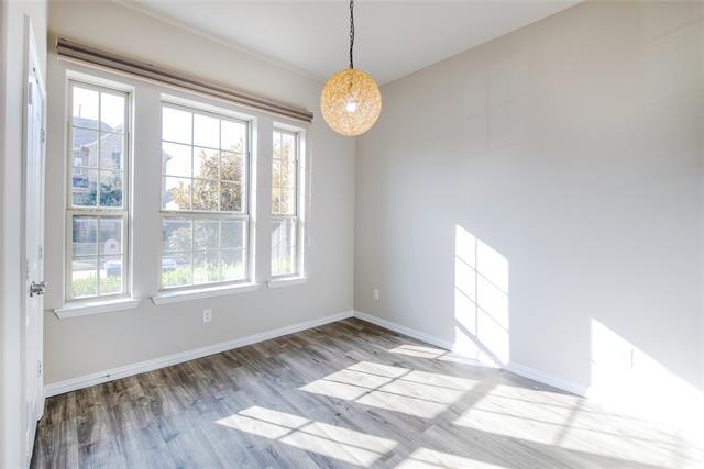 Building Photo - 6808 Badlands Dr