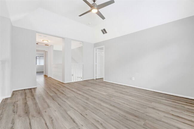 Building Photo - 21510 Grand Hollow Ln